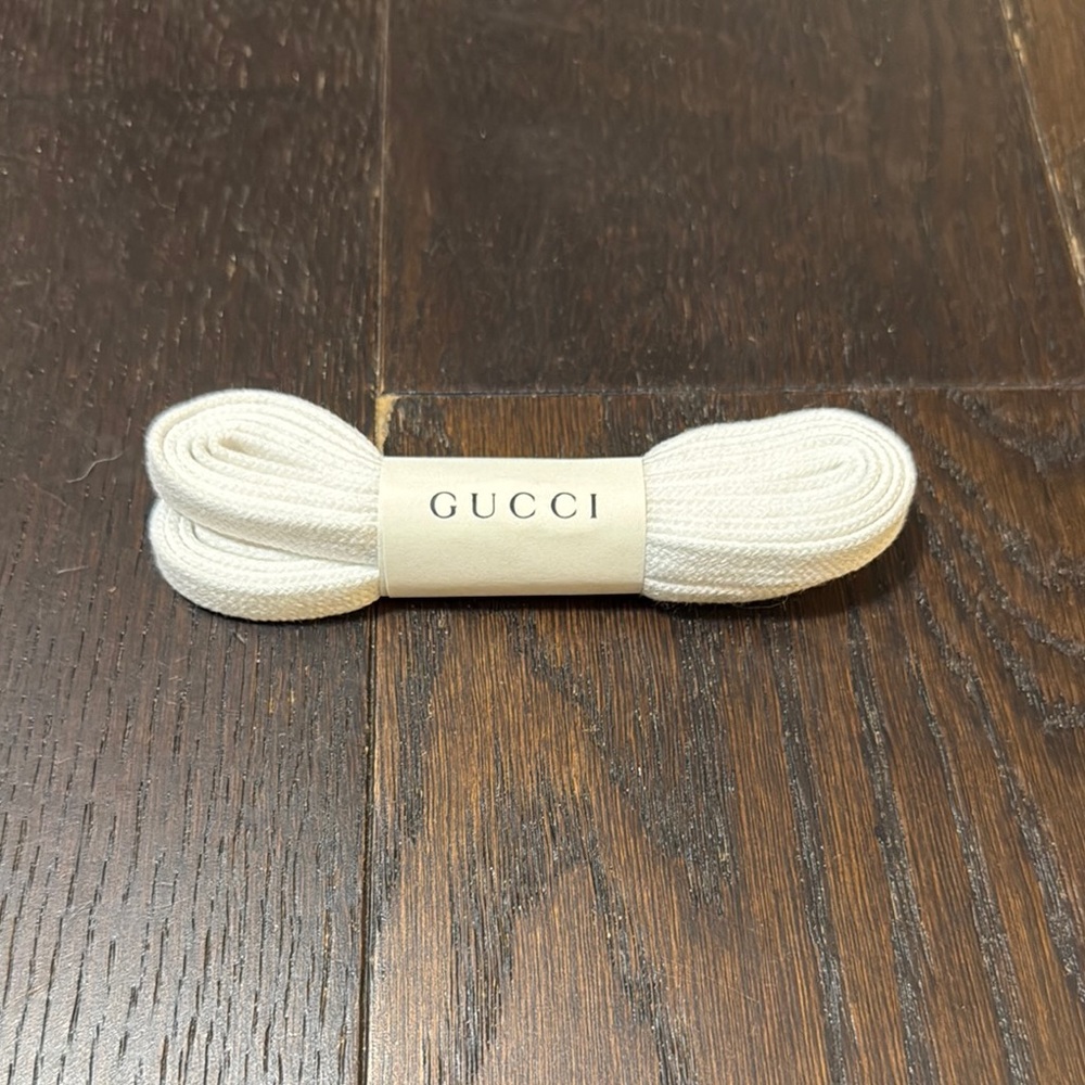 Gucci Ace White Sneakers with Red Heart Detail - Picture 10 of 12